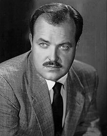 How tall is William Conrad?